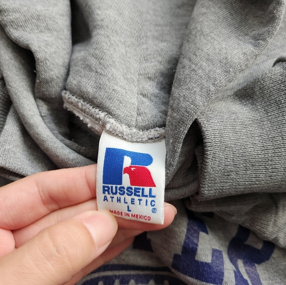 Vintage 2000s Russell Athletic Western football hoodie - Picture 7 of 7